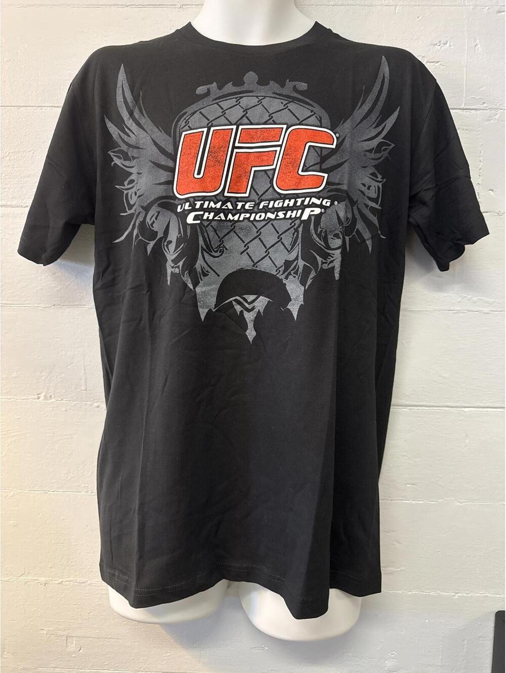 Y2K UFC cage wings black red logo t-shirt NWT deadstock M